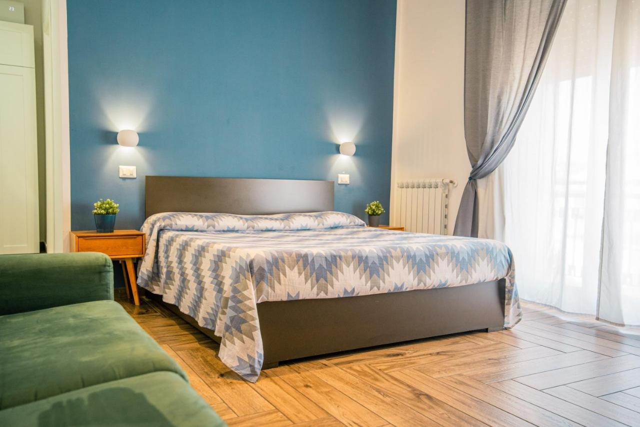 Hub Ferroviario - 12 Posti Letto Per Il Tuo Gruppo A Con Wifi E Netflix Frühstückspension *