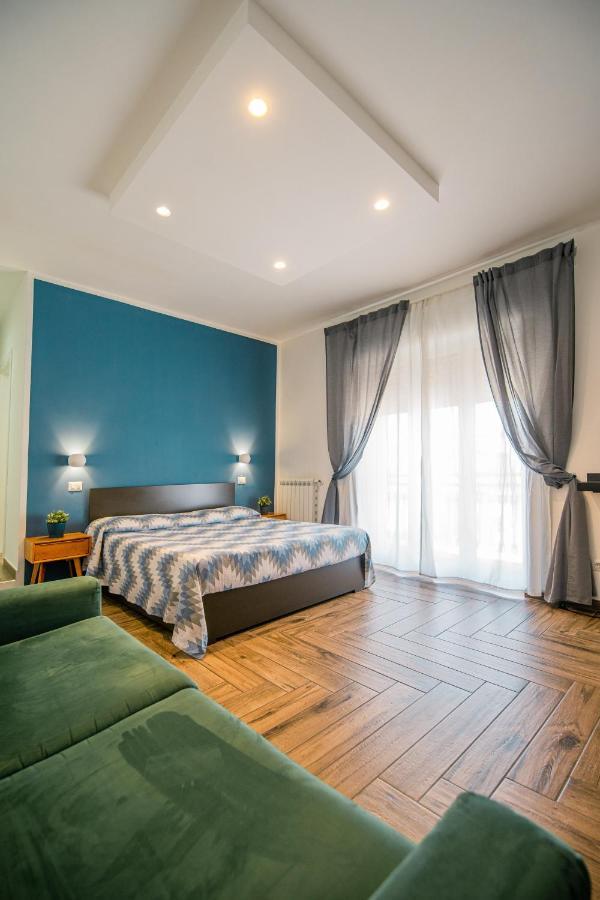 Hub Ferroviario - 12 Posti Letto Per Il Tuo Gruppo A Con Wifi E Netflix Frühstückspension