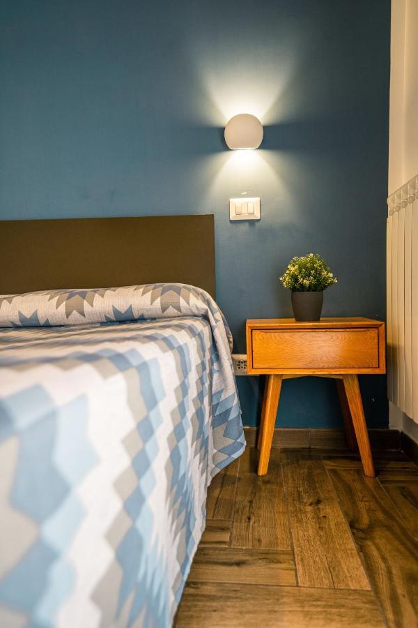Hub Ferroviario - 12 Posti Letto Per Il Tuo Gruppo A Con Wifi E Netflix * Nápoles